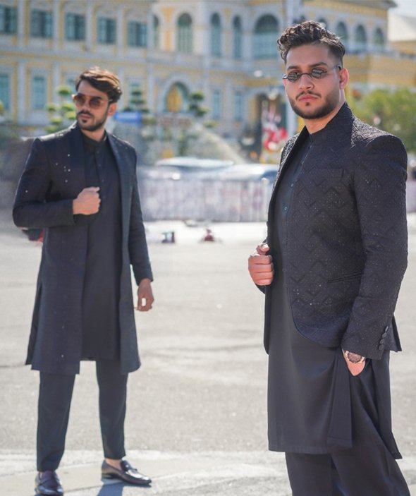 black kurta pajama